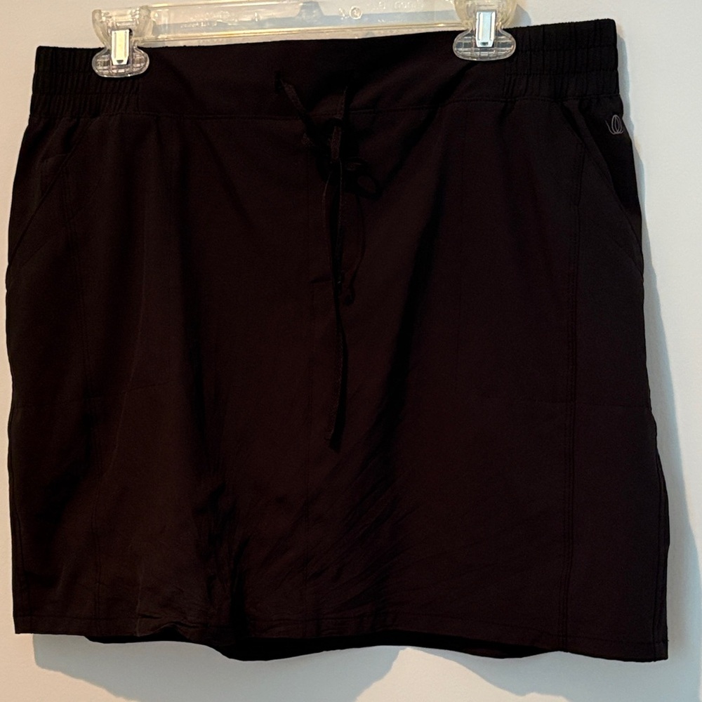 Balance Collection Black Skort